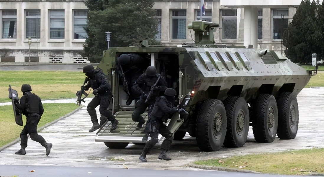 一位轉(zhuǎn)業(yè)后的特種兵，辦農(nóng)場(chǎng)種瓜菜，靠1個(gè)優(yōu)點(diǎn)，年賺200萬(wàn)